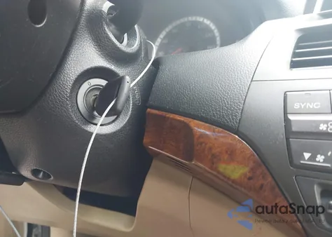 2011 Honda Accord 3.5 Ex-L из США, поврежденный, VIN 1HGCP3F83BA007157